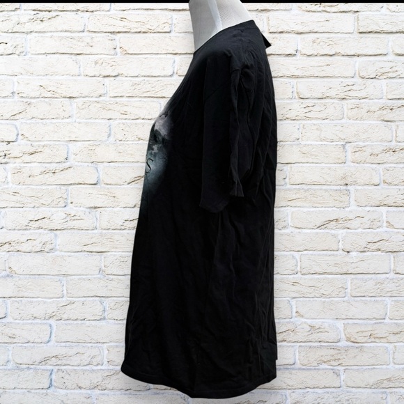 NWT Harry Potter Hogwarts Legacy Black T-Shirt Size Large - Picture 2 of 6